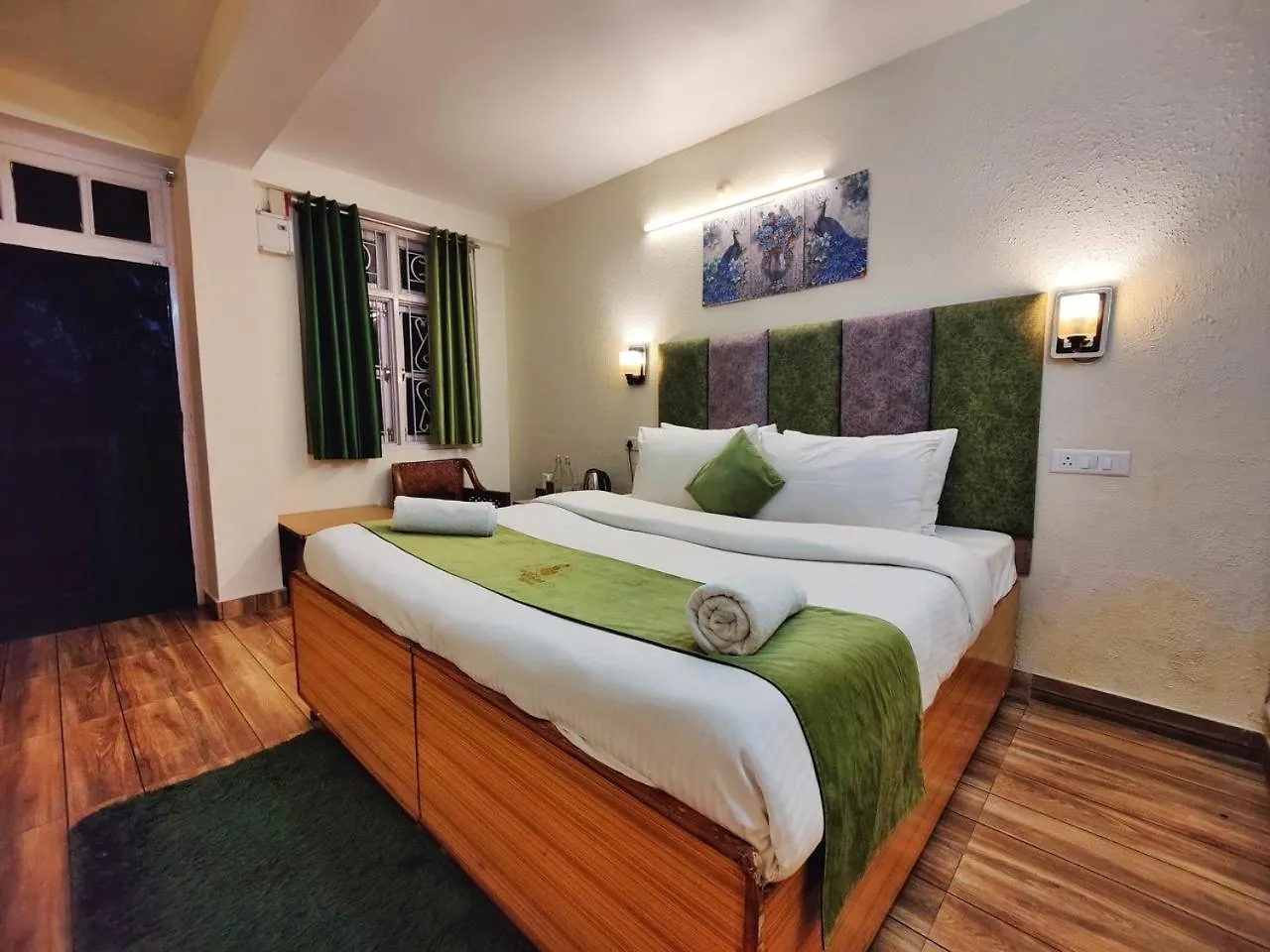 Jakhu Vibes Šimla Bed & Breakfast